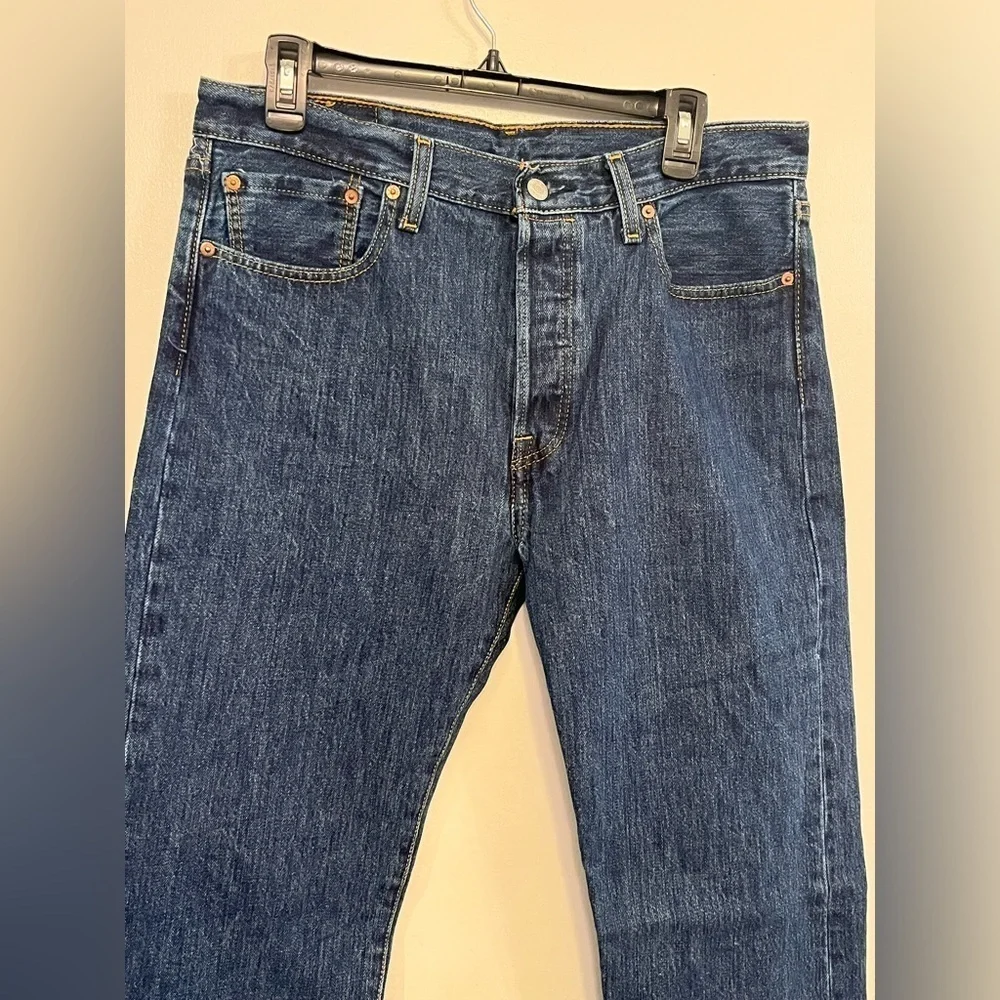 Levi's 501 Classic Blue Jeans, mens, size 33 x 34